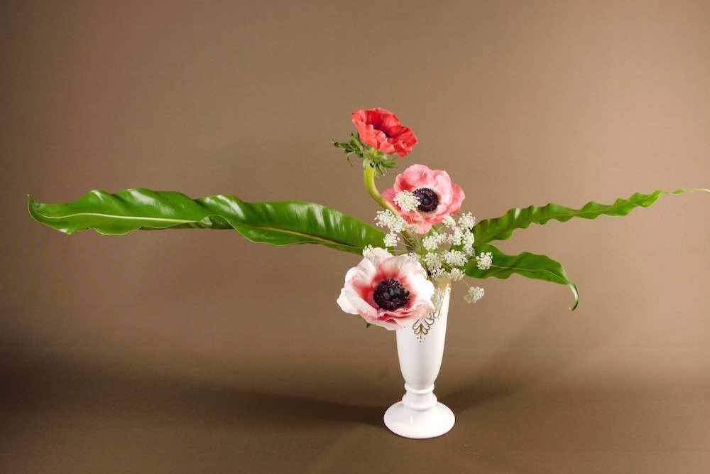 華道・生花の歴史とは?文化的背景から現代の表現まで解説