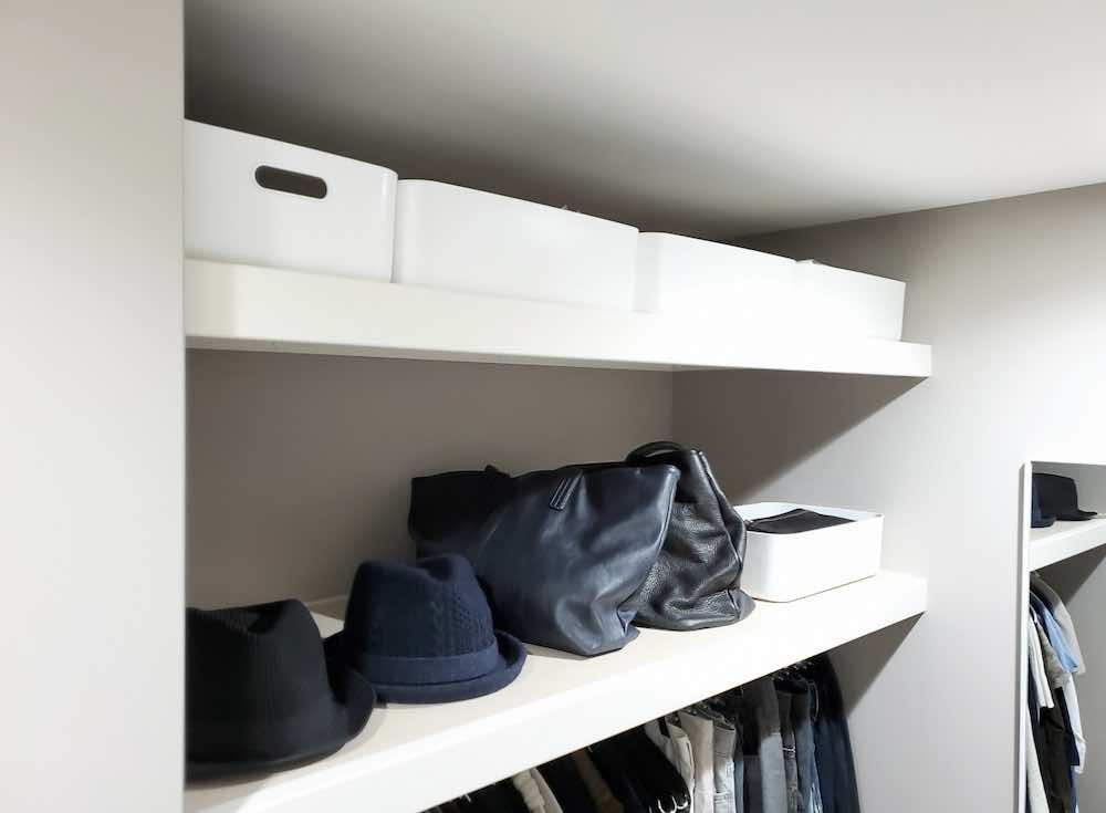 カバン収納はどうする?基本的な整理術や収納術を解説