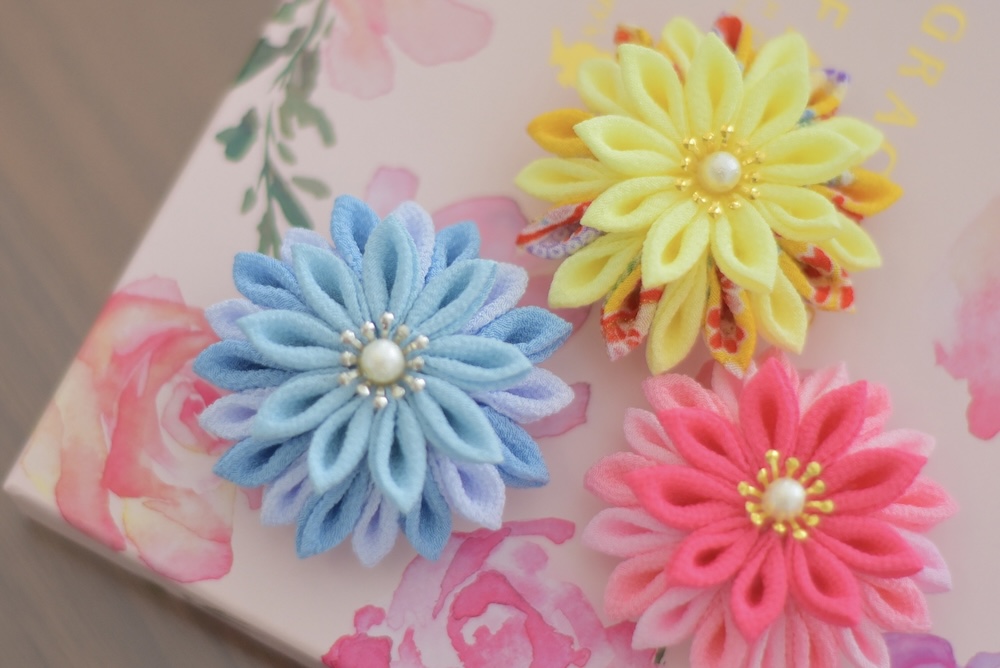 つまみ細工作品の保管方法とは?重要性やきれいに保つための注意点を解説